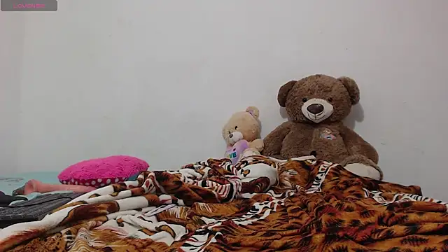 toxic sweet 1 online show from 12-04-25, 05:17