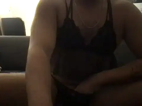 Snapshot of dicsucerboy77 chatting on 11-09-25, 08:46 dicsucerboy77 online show from 11-09-25, 08:46