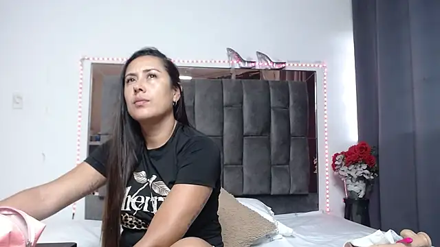 Salmma Milf online show from 04-09-26, 11:38