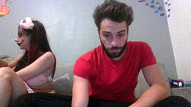 Snapshot of Lovesexe301 chatting on 10-27-25, 08:21 Lovesexe301 online show from 10-27-25, 08:21