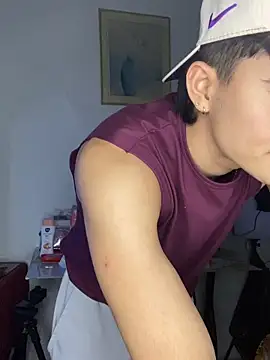 Snapshot of Myke_hotxxx chatting on 11-19-25, 03:17 Myke hotxxx online show from 11-19-25, 03:17