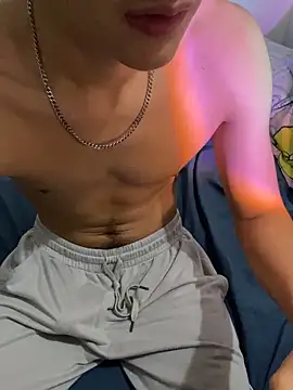 Snapshot of Myke_hotxxx chatting on 11-07-25, 03:44 Myke hotxxx online show from 11-07-25, 03:44