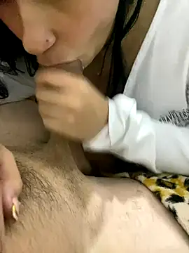 Snapshot of Myke_hotxxx chatting on 10-29-25, 02:32 Myke hotxxx online show from 10-29-25, 02:32