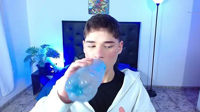 Mattass18 online show from 02-02-26, 01:32