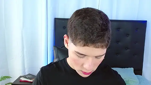 Mattass18 online show from 03-04-26, 01:19