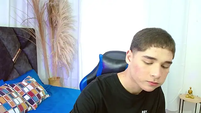 Mattass18 online show from 11-05-25, 01:47