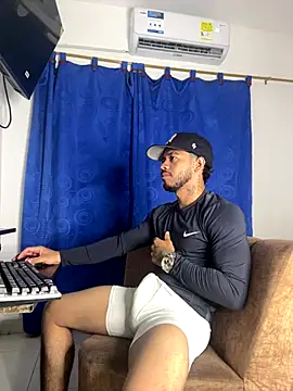 Kylian Alessandro online show from 11-03-25, 06:51