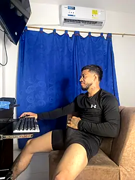 Kylian Alessandro online show from 12-03-25, 06:47