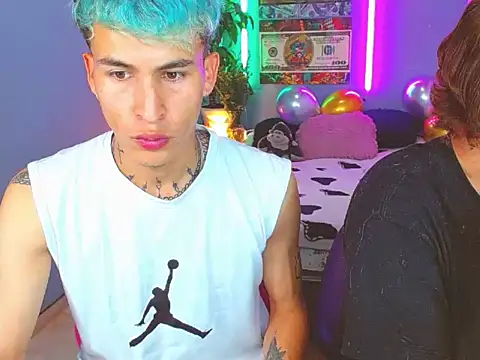Latin boysxxxx online show from 10-18-25, 10:12