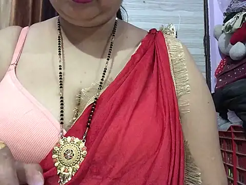 D Gulabo online show from 10-21-25, 05:40