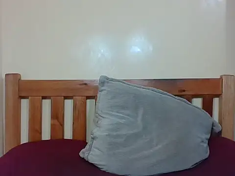 Snapshot of Nastyebony_ chatting on 02-18-26, 05:05 Nastyebony online show from 02-18-26, 05:05