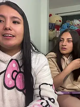 Snapshot of Mellani_luod chatting on 05-05-26, 03:53 Mellani luod online show from 05-05-26, 03:53