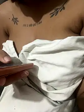 jasmyn0088 online show from 10-24-25, 09:08