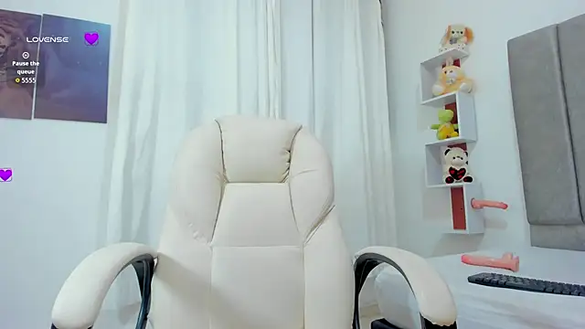 Miaa Star1 online show from 11-06-25, 01:15