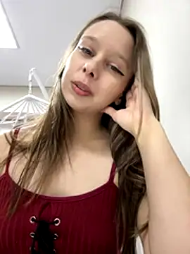 Snapshot of Ya_Siro chatting on 12-02-25, 03:14 Ya Siro online show from 12-02-25, 03:14