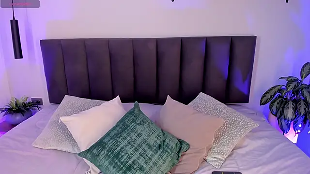 AilanaCortes online show from 02-21-26, 12:07