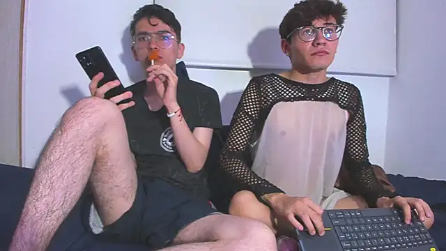 dani angel dark online show from 11-30-25, 12:33