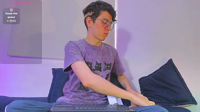 dani angel dark online show from 01-13-26, 09:19