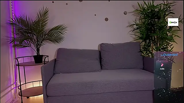 cute cake online show from 06-08-26, 09:48
