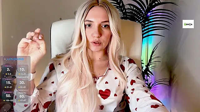 cute cake online show from 12-03-25, 08:52