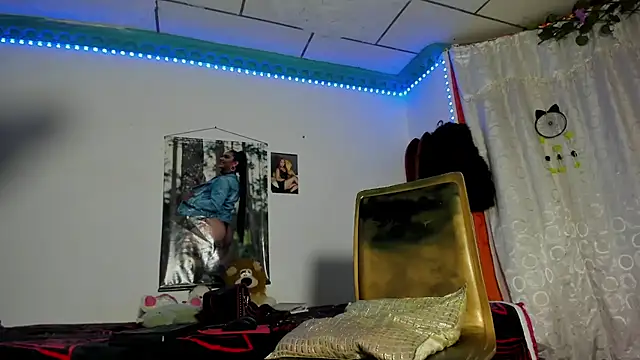 Amberbrown18 online show from 02-05-26, 03:13