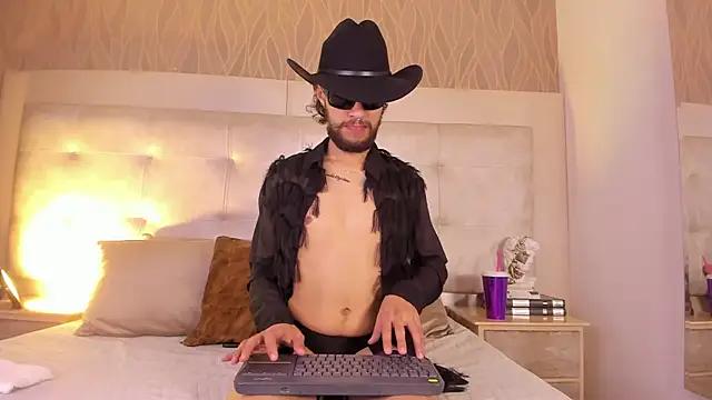 Liam Samderz online show from 10-18-25, 11:56