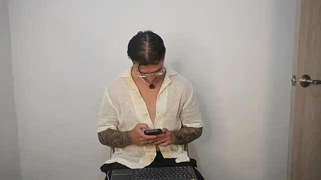 Dominick walker online show from 03-21-26, 04:22