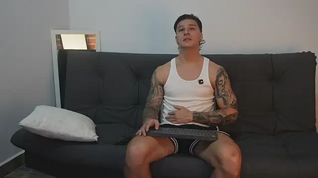 Dominick walker online show from 11-01-25, 08:14