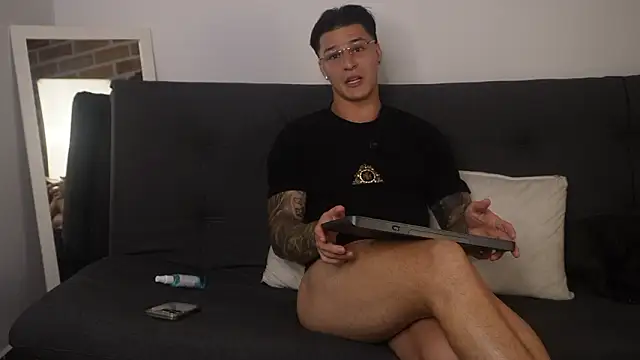 Dominick walker online show from 02-19-26, 03:25