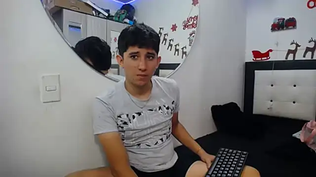 Dravith Valery online show from 12-18-25, 10:08