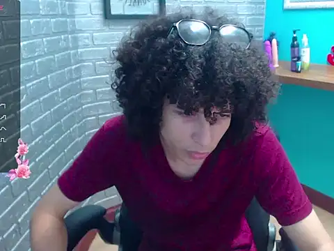 Mike Miiller  online show from 10-24-25, 05:45