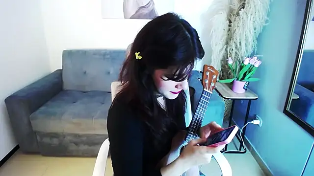 Snapshot of AmberPixie_ chatting on 05-15-26, 02:31 AmberPixie online show from 05-15-26, 02:31