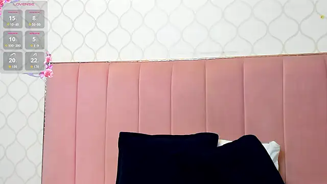 JuliethCruz  online show from 03-23-26, 10:31