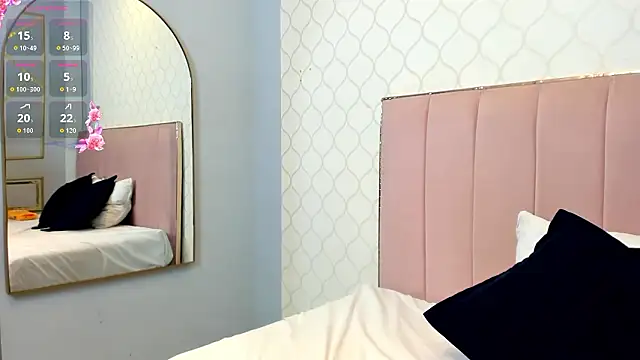 JuliethCruz  online show from 03-18-26, 06:20