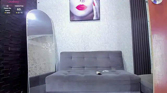 xkaty grey online show from 12-19-25, 08:55