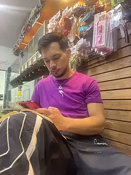 Leonardmoppet online show from 12-21-25, 12:46