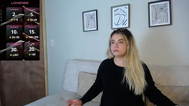 Sweet Bella Valery online show from 10-24-25, 09:58