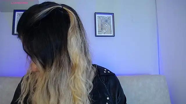 Sweet Bella Valery online show from 03-09-26, 11:19