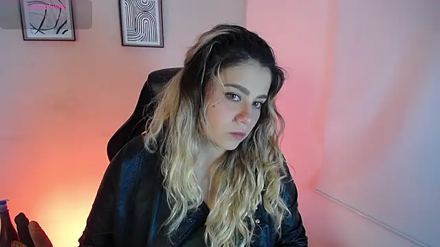 Sweet Bella Valery online show from 02-21-26, 09:17