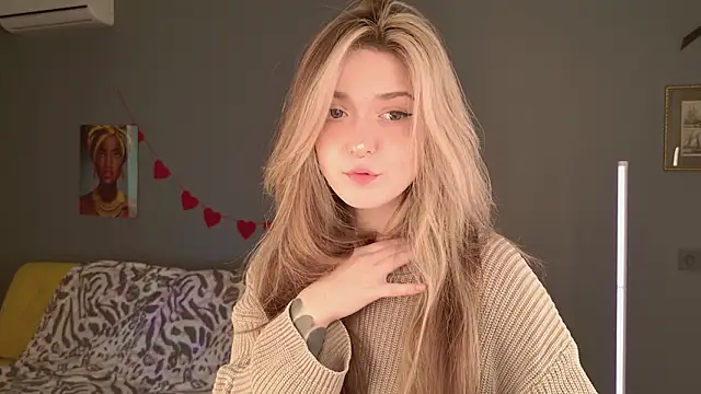 BellaSink online show from 03-10-26, 05:33