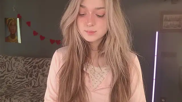 BellaSink online show from 03-24-26, 05:40