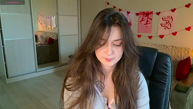 BellaSink online show from 10-25-25, 05:06