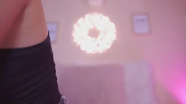 Meggie  online show from 12-03-25, 11:58