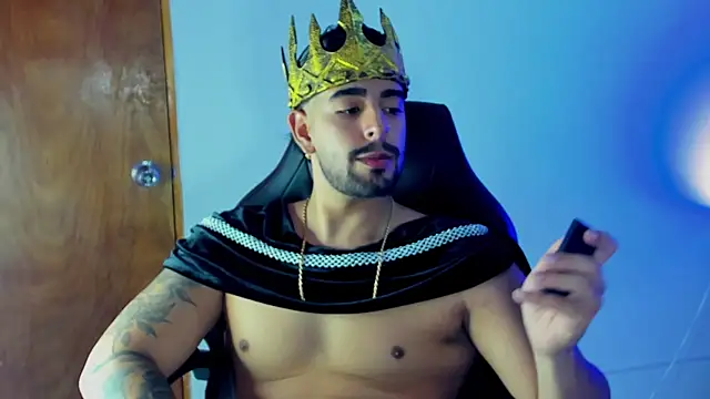 maximo black  online show from 11-01-25, 11:53