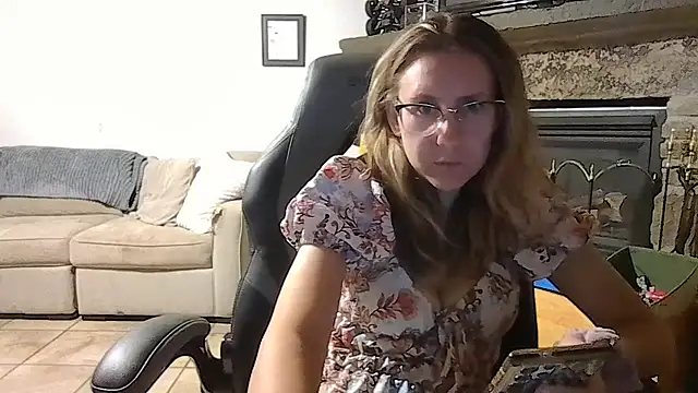 pleasureme24k online show from 10-22-25, 02:44