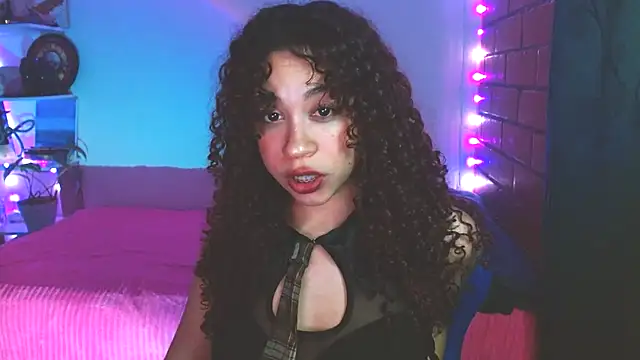 Medussa3033 online show from 07-28-26, 05:48