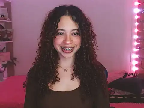 Medussa3033 online show from 03-25-26, 03:50