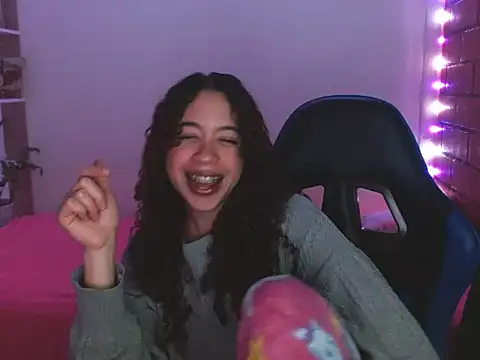 Medussa3033 online show from 03-01-26, 05:18