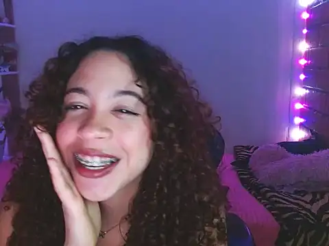 Medussa3033 online show from 03-21-26, 06:47