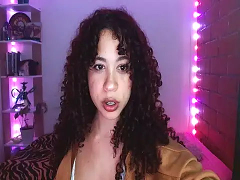 Medussa3033 online show from 04-17-26, 04:15